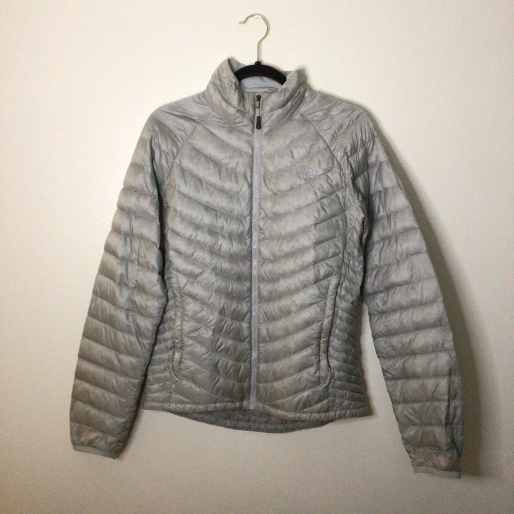 THE NORTH FACE Lightweight Thermoball Mid Trekker Hip Length Puffer Jacket Sz S